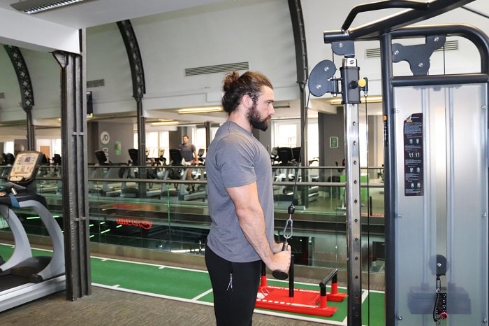 Cách tập Tricep Pushdown